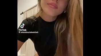 This girls smile will make you go crazy