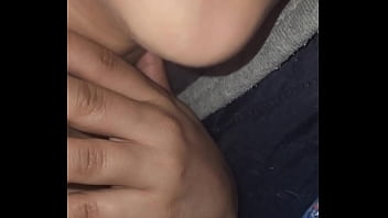 Rica mamada de guebo hasta dejarlo sin una gota de leche