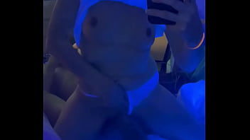 Sexy nikki lixxx demands a good pussy licking