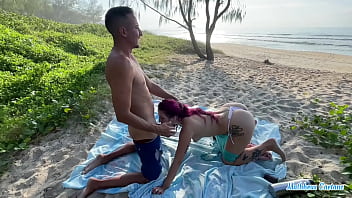 Sexo na praia com uma argentina safada ela engoliu minha piroka e pediu pika na sua bucetinha