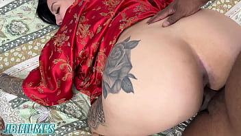 A gordinha abriu a bunda e pediu rola