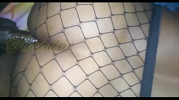 Socando no cuzinho da minha preta