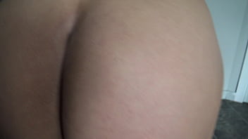 Sexy virgin muslim girl takes of all her clothes and is not afraid to show her hairy vagina