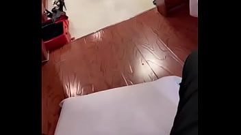 Ts人妖穿黑丝高跟被正装男口爆 thumbnail