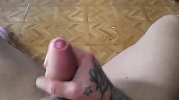 I record myself masturbating alone until i get all my milk