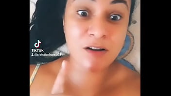 Excitadissima querendo beber porra