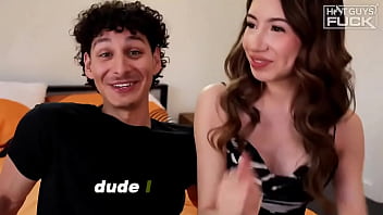 Myke jones’ massive southern hunk vibes and mesmeric ️ voice heat up a wild night with petite latina f