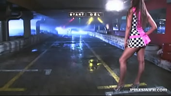 Cute simony strips and gets fucked outdoors at night in a car