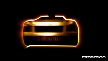 Cute simony strips and gets fucked outdoors at night in a car