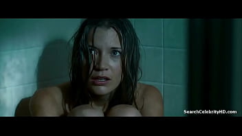 Sarah roemer in asylum 2007