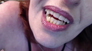 264 black top and orange shorts to wear exercising