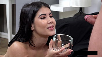 Piss tasting blowjob with lady dee by vipissy