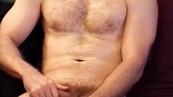 Handsome Homosexual Wanking Off Solo thumbnail