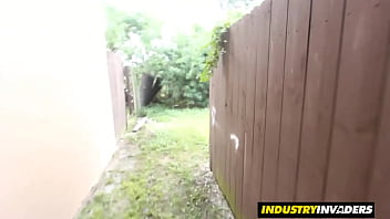 Blondie esmi lee sucks bbc outside for industryinvaders