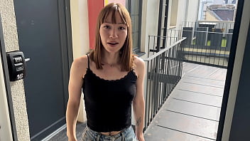 Neighbor gave me her vagina as a welcome to the building kate quinn