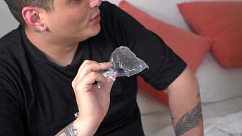 Beautiful blonde teaches me how to masturbate her keila bassi