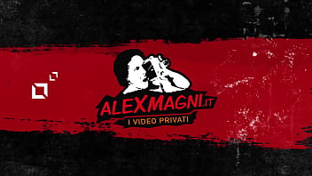 Maria leaves husband and give her pussy to the people