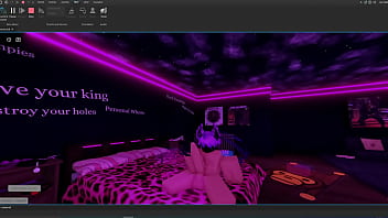 Hey uhh looking for someone here is my discord its m1ke