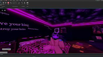 Hey uhh looking for someone here is my discord its m1ke