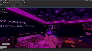 Hey uhh looking for someone here is my discord its m1ke