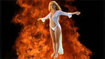 Ava vincent makes her man shoot cum on her face