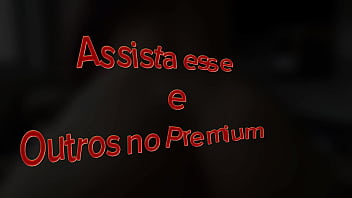 Gozando na bucetinha da esposa gostosa