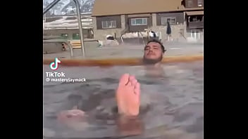 Someone get me and this mans feet alone in a room plz