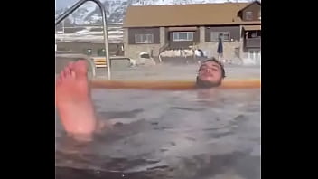 Someone get me and this mans feet alone in a room plz