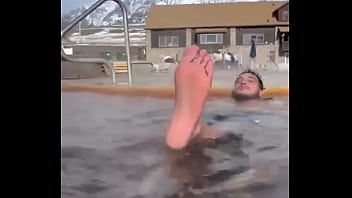 Someone get me and this mans feet alone in a room plz