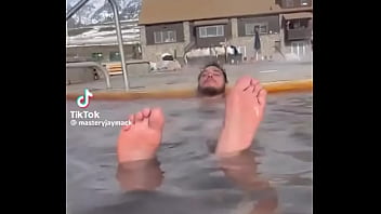 Someone get me and this mans feet alone in a room plz