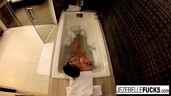 Jezebelle bond taking a bath