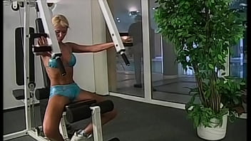 Hotel employees secretly fuck in the gym and get caught by the manager