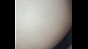 Sexo anal con la culona de mi madrastra en el baño