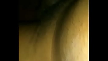 Minha safada mijando gostoso