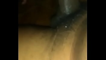 Minha safada mijando gostoso