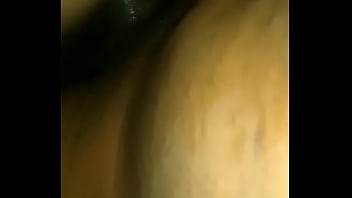 Minha safada mijando gostoso