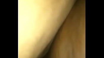 Minha safada mijando gostoso