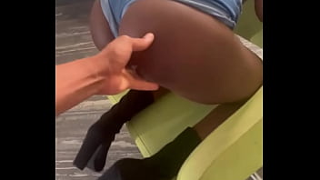 Giving a blowjob while spinning on a chair Giving a blowjob while spinning on a chair