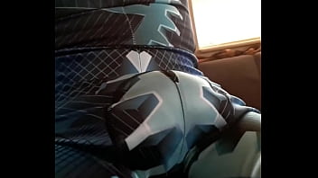 Lucky Goldencoin Presents Bottom Bulge Boy's New Singlet thumbnail