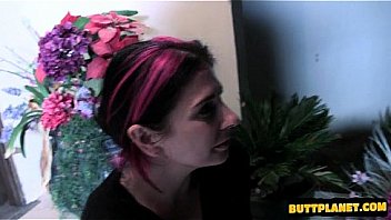 Brunette girl sex and cumshot