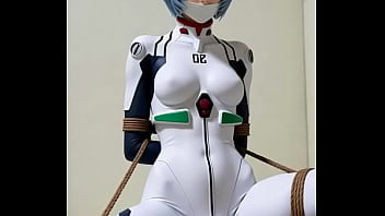 Rei ayanami bounded and struggling