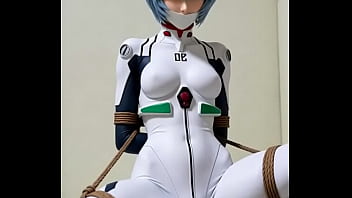 Rei ayanami bounded and struggling