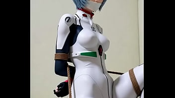 Rei ayanami bounded and struggling
