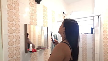 Minha xana prazer e dor com o pau gigante dele