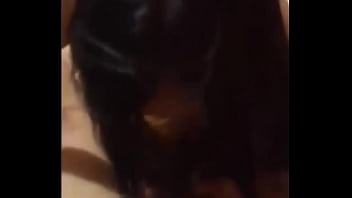 Me encanta saltar encima de mi esposo y luego tragarme todo su semen