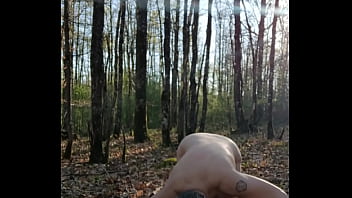 2025 04 08 esclave f autoséance en extérieur truie fouisseuse