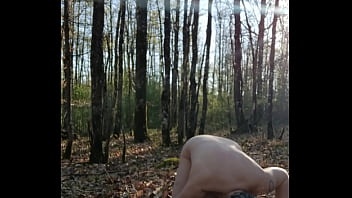 2025 04 08 esclave f autoséance en extérieur truie fouisseuse