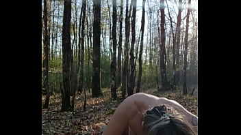 2025 04 08 esclave f autoséance en extérieur truie fouisseuse