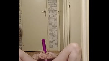 2024 11 03 esclave f humiliations uro et wc