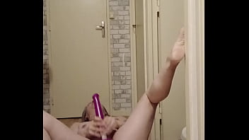 2024 11 03 esclave f humiliations uro et wc